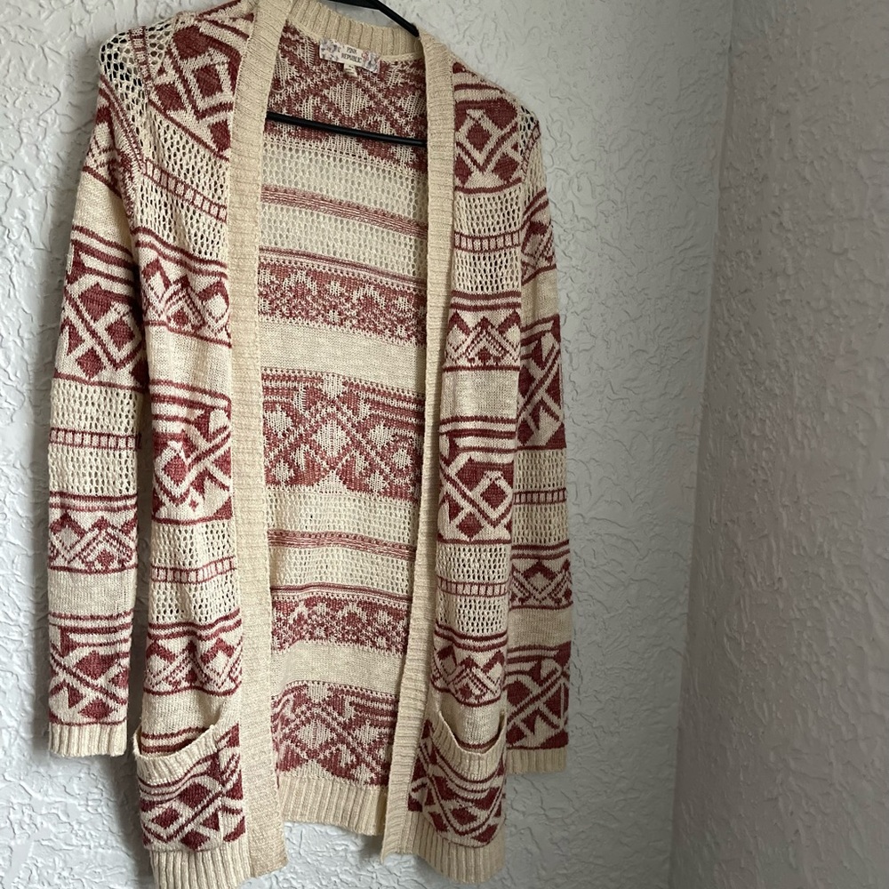 Sweater - Picture 1 of 4